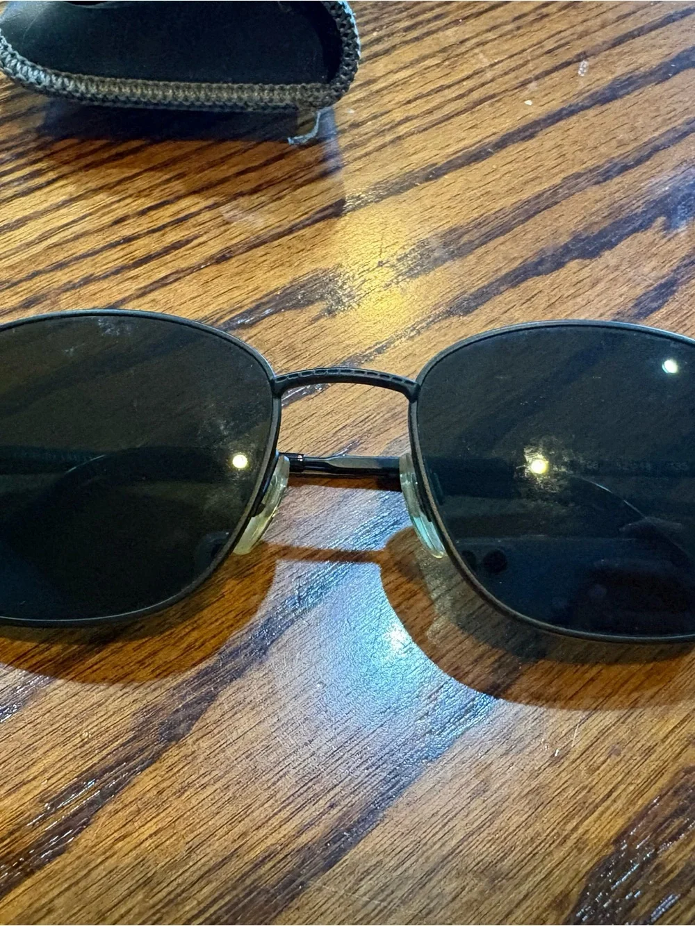 Giorgio Armani Black Metal Frame Sunglasses with Dark Green Lenses